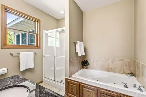 Bath - 2591 290th St E, Randolph, MN 55065 photo 2 of 6