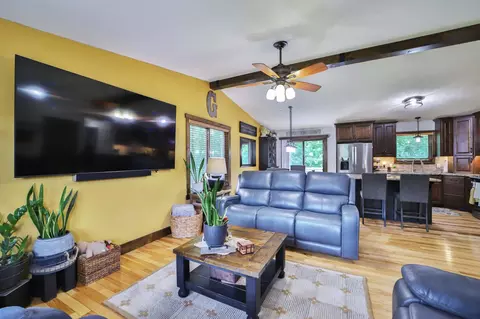 Living - 9865 70th Ave, Brainerd, MN 56401 photo 2 of 9