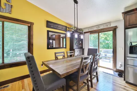 Dining - 9865 70th Ave, Brainerd, MN 56401 photo 1 of 3