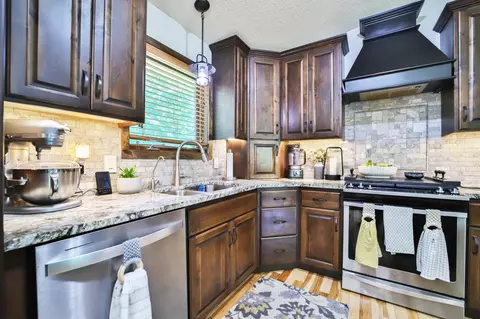 Kitchen - 9865 70th Ave, Brainerd, MN 56401 photo 1 of 5