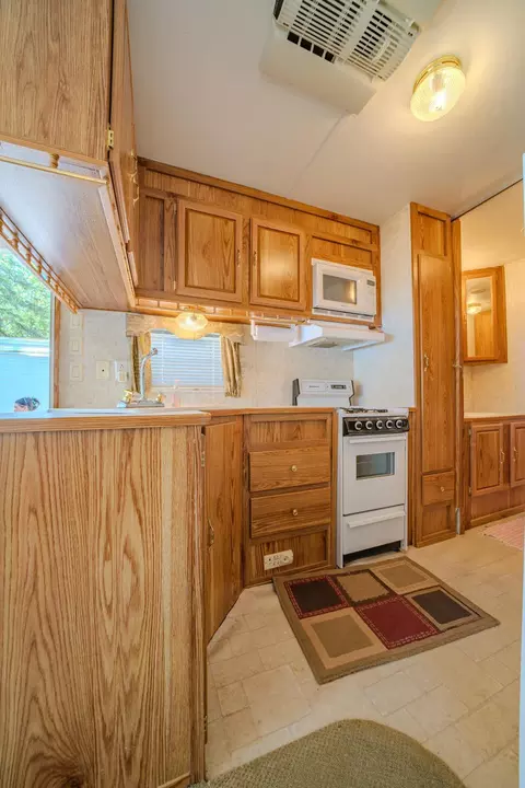 Kitchen - 29309 Era Cir, Burtrum, MN 56318 photo 2 of 3