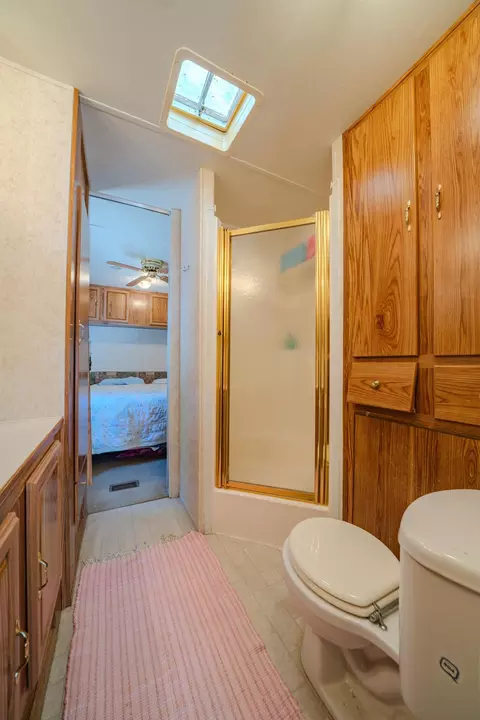 Bath - 29309 Era Cir, Burtrum, MN 56318 photo 2 of 3