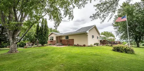 24854 Lewiston Blvd, Hampton, MN 55031