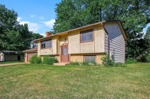8009 Noble Ave N, Brooklyn Park, MN 55443