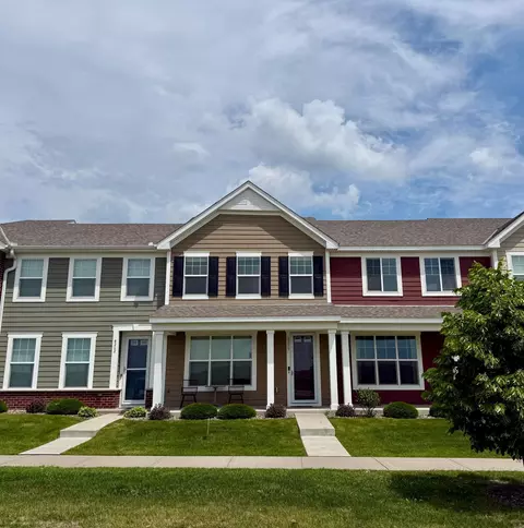 8256 Jonquil Ln N, Maple Grove, MN 55369