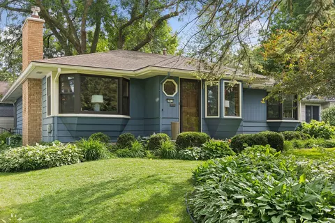 2911 W 54th St, Minneapolis, MN 55410