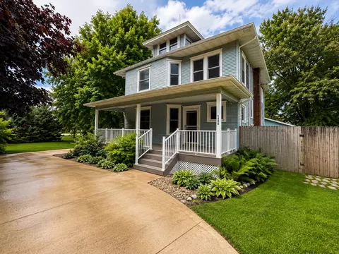 Exterior - 1300 S Section Ave, Spring Valley, MN 55975 photo 3 of 17