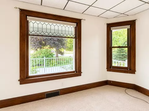 Living - 1300 S Section Ave, Spring Valley, MN 55975 photo 2 of 5