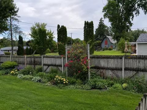 Exterior - 1300 S Section Ave, Spring Valley, MN 55975 photo 10 of 17
