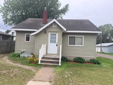 806 1st Ave NE, Little Falls, MN 56345