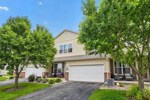 5032 Cherrybark Ln SE, Rochester, MN 55904