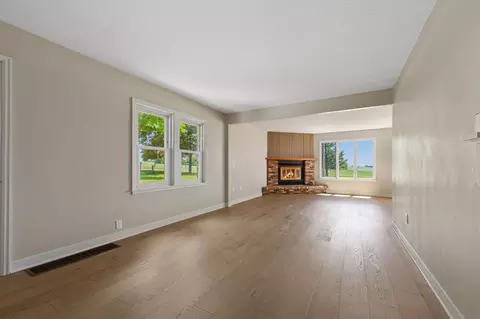 Living - 21500 Hayward Ave, Faribault, MN 55021 photo 3 of 5