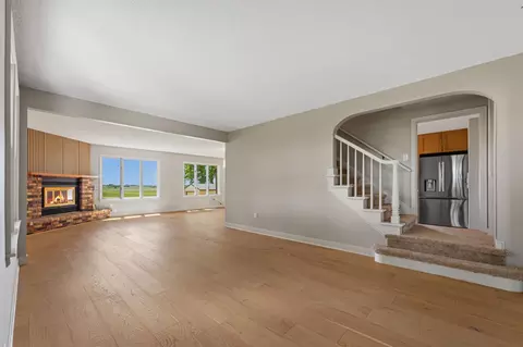 Living - 21500 Hayward Ave, Faribault, MN 55021 photo 4 of 5