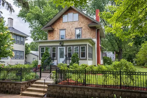 1004 Sheridan Ave N, Minneapolis, MN 55411