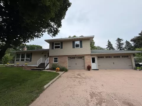 424 S Haven St, Appleton, MN 56208