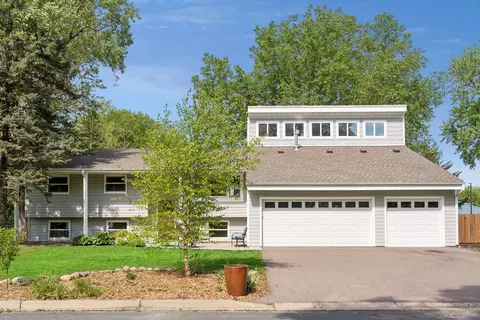 3425 Churchill St, Shoreview, MN 55126
