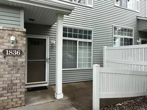 1836 Mockingbird Ave, Shakopee, MN 55379