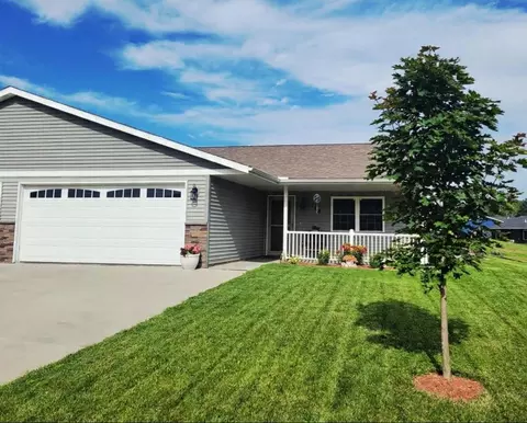 166 Amber View St, Menomonie, WI 54751