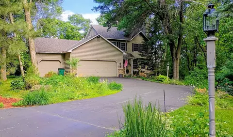 303 Hazel St W, Stillwater, MN 55082
