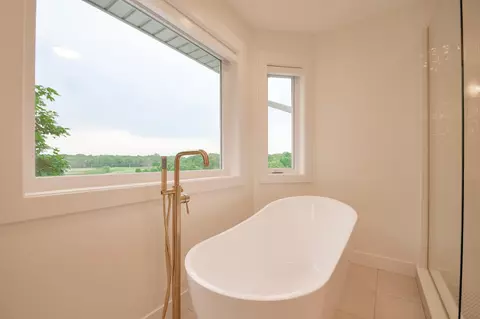 Bath - 5721 94th Ave N, Loretto, MN 55357 photo 7 of 16