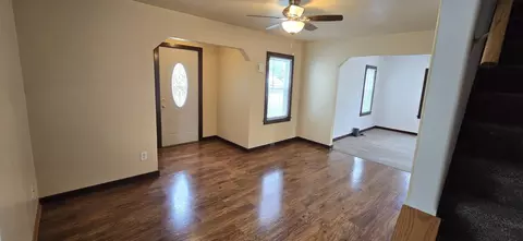 Living - 101 Wilson St, Springfield, MN 56087 photo 3 of 5