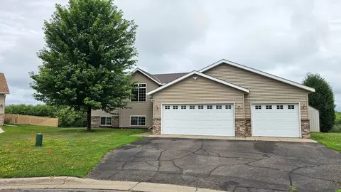2019 Martini Dr, Sauk Rapids, MN 56379
