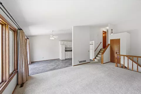 4029 Silver Lake Rd NE, Saint Anthony, MN 55421