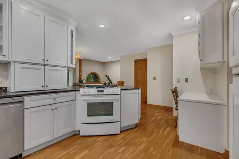 Kitchen - 2721 Park Dr, Saint Cloud, MN 56303 photo 4 of 4