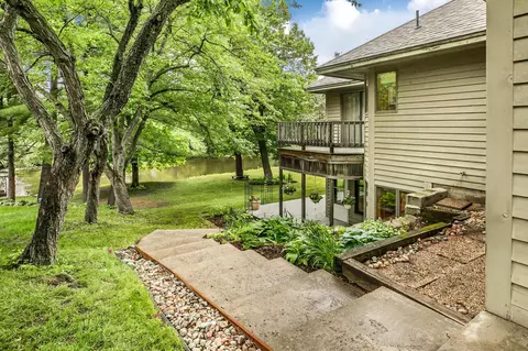 Exterior - 2721 Park Dr, Saint Cloud, MN 56303 photo 2 of 9