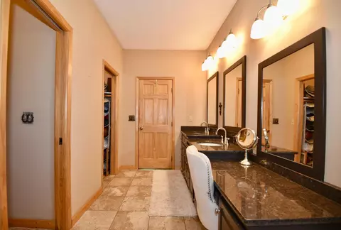 Bath - 19367 150th Ave, Milaca, MN 56353 photo 8 of 8