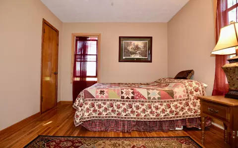 Bedroom - 19367 150th Ave, Milaca, MN 56353 photo 4 of 7