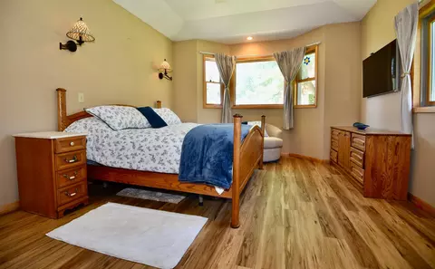 Bedroom - 19367 150th Ave, Milaca, MN 56353 photo 6 of 7
