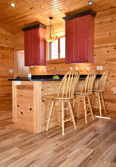 Kitchen - 19367 150th Ave, Milaca, MN 56353 photo 7 of 9