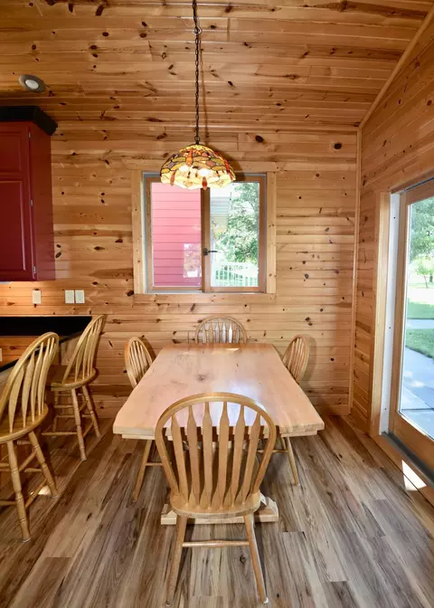 Dining - 19367 150th Ave, Milaca, MN 56353 photo 3 of 3
