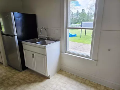 Kitchen - 606 5th Pl SE, Austin, MN 55912 photo 1 of 2