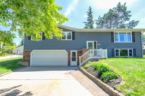 Exterior - 1713 Graydon Ave, Brainerd, MN 56401 photo 2 of 9