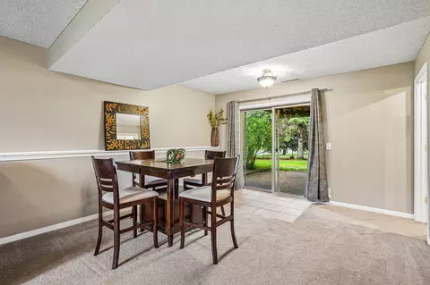 Dining - 4258 Valley Forge Pl, Eagan, MN 55123 photo 3 of 3