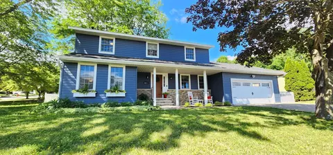 4815 12th St, Winona, MN 55987