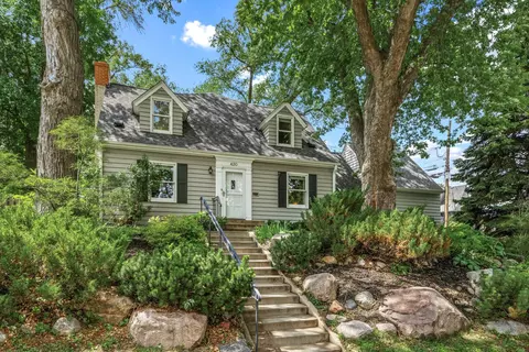 420 Penn Ave S, Minneapolis, MN 55405