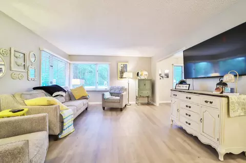 Living - 14476 Lynndale Dr, Baxter, MN 56425 photo 1 of 3