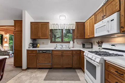 Kitchen - 2041 W 65th St, Excelsior, MN 55331 photo 2 of 3