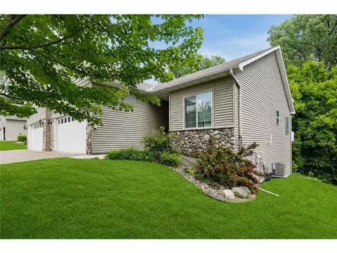 3165 Doneene Ln, Eagan, MN 55121
