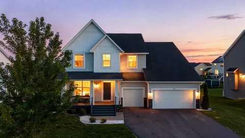 6609 96th St S, Cottage Grove, MN 55016