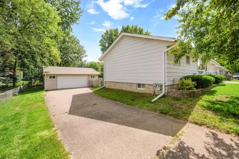 3620 146th St W, Rosemount, MN 55068
