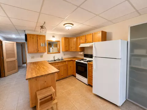Kitchen - 1787 N Bay Rd, Ely, MN 55731 photo 4 of 6