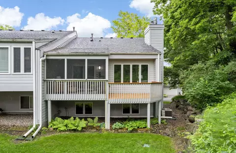 14471 Stewart Ln, Minnetonka, MN 55345