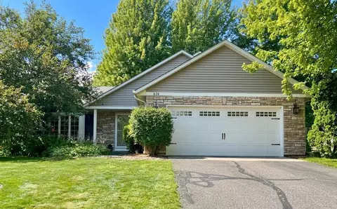 628 Eagle Ridge Rd, Woodbury, MN 55125