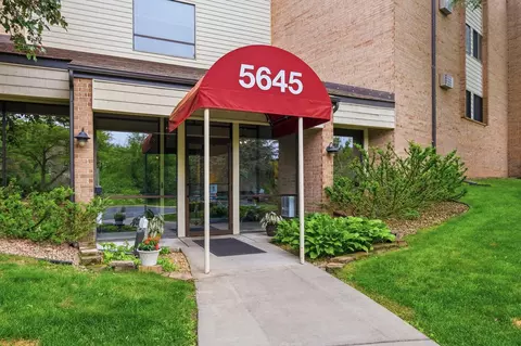 5645 Green Circle Dr #305, Hopkins, MN 55343
