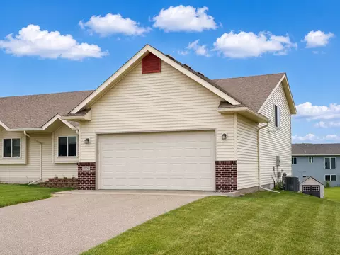 1006 13th Ave NE, Saint Joseph, MN 56374