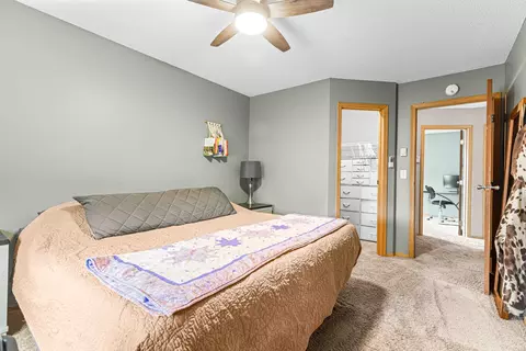 Bedroom - 3915 34th St S, Fargo, ND 58104 photo 3 of 7